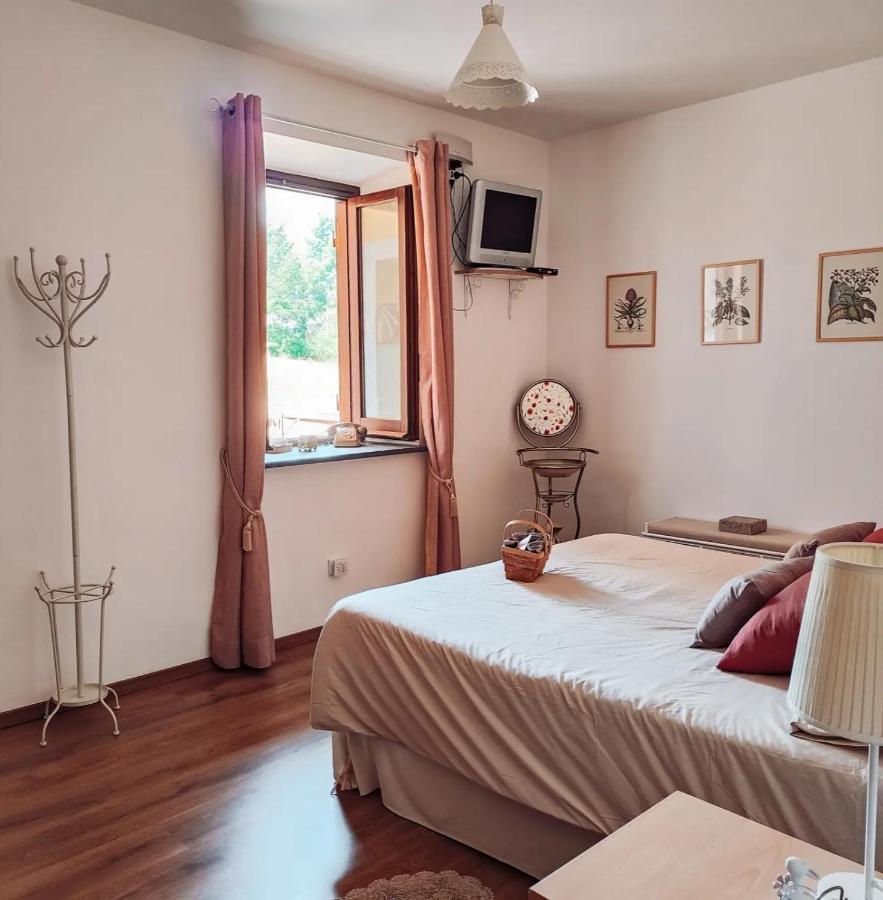 Casale Dei Ricordi Bed and Breakfast Arce Εξωτερικό φωτογραφία